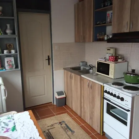 דירה Rose Veternik