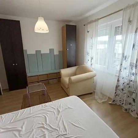 Rose דירה Veternik